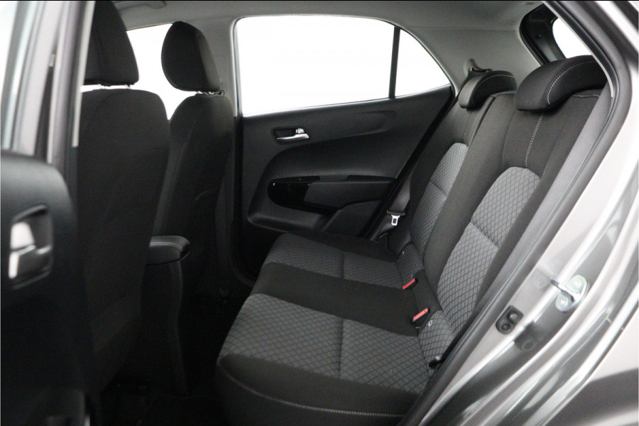 Kia Picanto 1.0 DPI DynamicLine Achteruitrijcamera - Navigatie - Airco - Cruise Control - Apple Carplay / Android Auto Fabrieksgarantie tot 04-2032