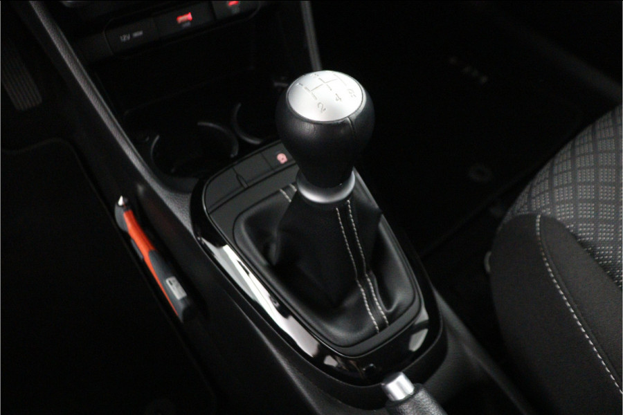 Kia Picanto 1.0 DPI DynamicLine Achteruitrijcamera - Navigatie - Airco - Cruise Control - Apple Carplay / Android Auto Fabrieksgarantie tot 04-2032
