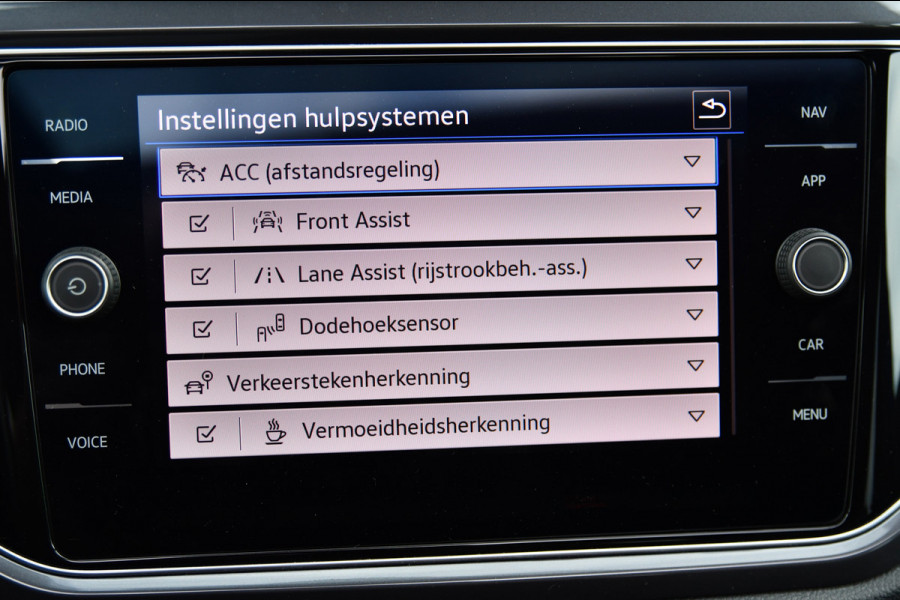 Volkswagen T-Roc 1.5 TSI 2x R-Line, Pano, ACC, Virtual, Camera, Dodeh!