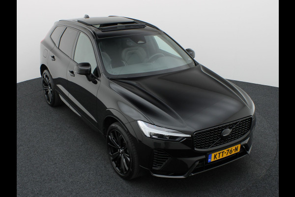 Volvo XC60 2.0 T6 Plug-in hybrid AWD Plus Dark | Panodak | Trekhaak | Elk. A-klep | Apple Carplay / Adroid | Memory Seats | Harman Kardon | Prijs Rijklaar !!
