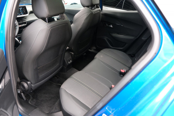 Peugeot 2008 1.2 PureTech GT-Line *PANORAMADAK* 39dkm! Nieuwstaat Apple Carplay & Camera
