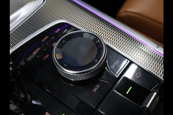 BMW X5 xDrive45e M Sport [MAXTON DESIGN, SCHUIFKANTELDAK, TREKHAAK INKLAPBAAR, BMW LASER, 360 CAMERA, ADAPTIVE CRUISE, LUCHTVERING, APPLE CARPLAY, MEMORY SEATS, STOELVERWARMING, NIEUWSTAAT]