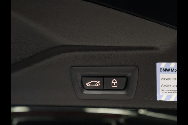 BMW X5 xDrive45e M Sport [MAXTON DESIGN, SCHUIFKANTELDAK, TREKHAAK INKLAPBAAR, BMW LASER, 360 CAMERA, ADAPTIVE CRUISE, LUCHTVERING, APPLE CARPLAY, MEMORY SEATS, STOELVERWARMING, NIEUWSTAAT]