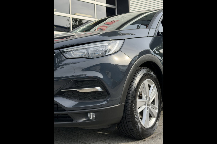 Opel Grandland X 1.2 Turbo 120 Jaar Edition - AUTOMAAT I Navigatie / Apple CarPlay I Airco I Sport velgen I PDC I