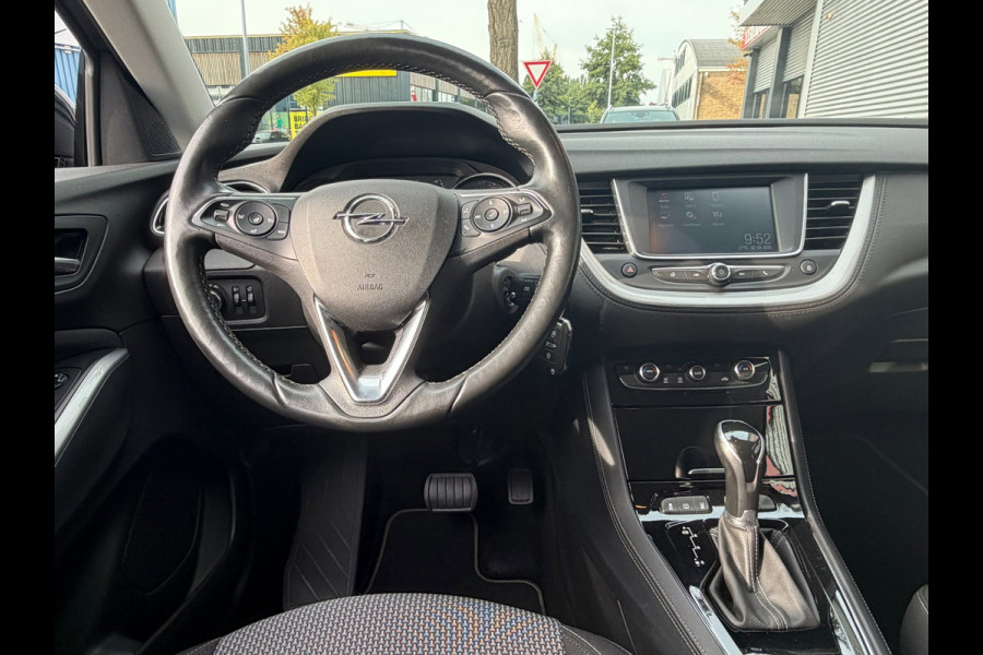 Opel Grandland X 1.2 Turbo 120 Jaar Edition - AUTOMAAT I Navigatie / Apple CarPlay I Airco I Sport velgen I PDC I