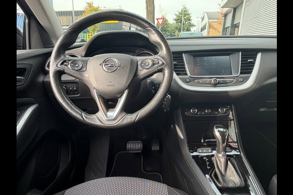 Opel Grandland X 1.2 Turbo 120 Jaar Edition - AUTOMAAT I Navigatie / Apple CarPlay I Airco I Sport velgen I PDC I