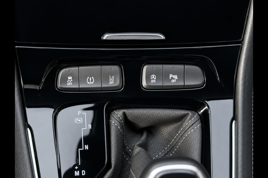 Opel Grandland X 1.2 Turbo 120 Jaar Edition - AUTOMAAT I Navigatie / Apple CarPlay I Airco I Sport velgen I PDC I