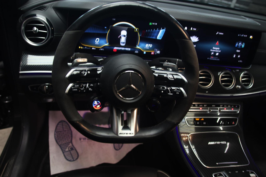 Mercedes-Benz E-Klasse AMG E63s E63 s PANO-CARBON-360-MULTI BEAM