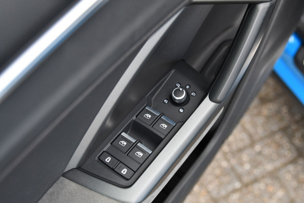 Audi Q3 Sportback 45 TFSI e 3x S-Line, Pano, Sonos, Matrix, Memory, Keyless, 360, ACC, Ambiente, Carplay!