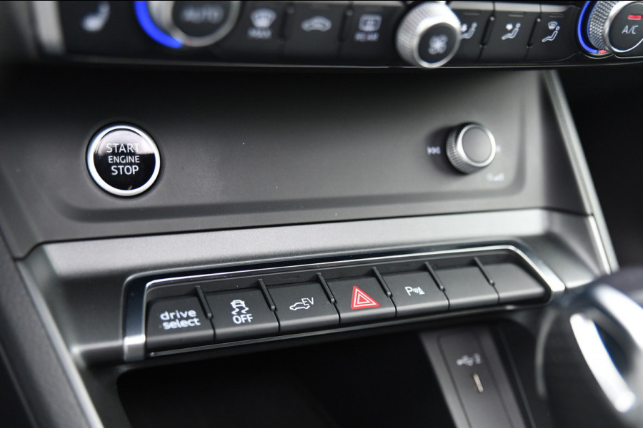Audi Q3 Sportback 45 TFSI e 3x S-Line, Pano, Sonos, Matrix, Memory, Keyless, 360, ACC, Ambiente, Carplay!
