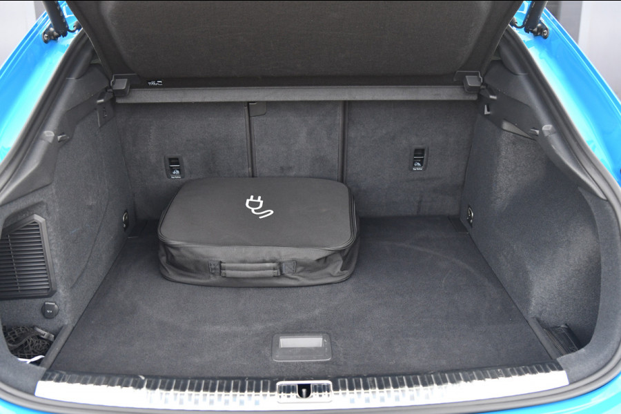 Audi Q3 Sportback 45 TFSI e 3x S-Line, Pano, Sonos, Matrix, Memory, Keyless, 360, ACC, Ambiente, Carplay!