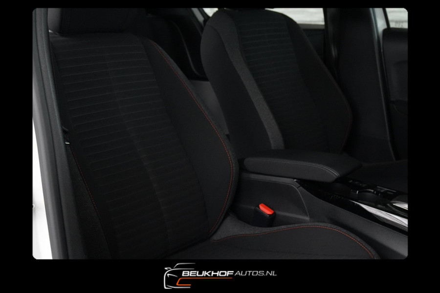 Peugeot e-208 Carplay Navi Soh 94.5%
