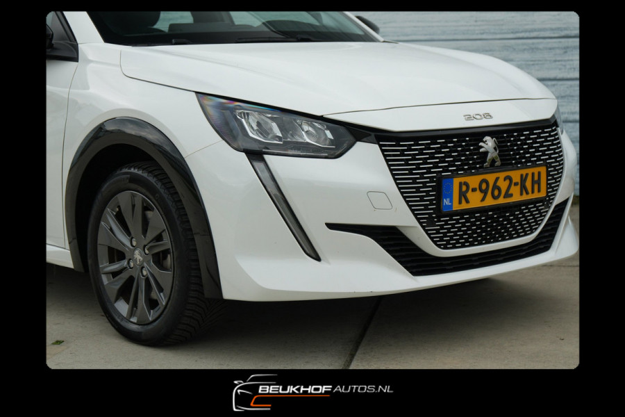 Peugeot e-208 Carplay Navi Soh 94.5%
