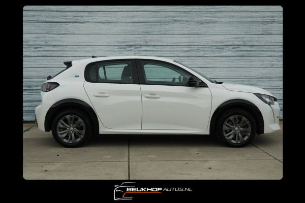 Peugeot e-208 Carplay Navi Soh 94.5%