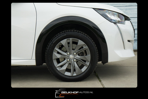 Peugeot e-208 Carplay Navi Soh 94.5%
