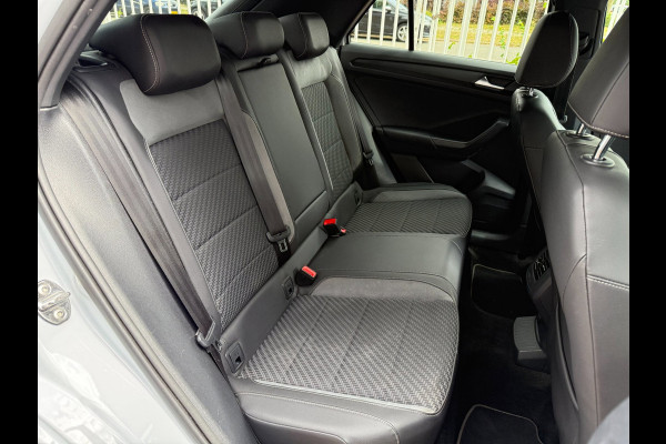Volkswagen T-Roc 1.5 TSI | 2x R-Line | LED | ACC | Virtual