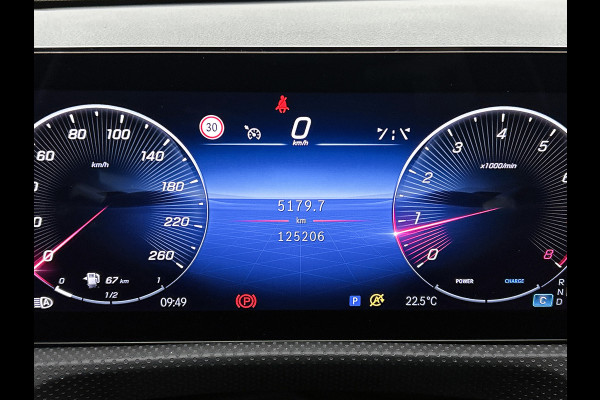 Mercedes-Benz A-Klasse 200 AMG Line | AMG-Line Interieur | AMG-Line Exterieur | Achteruitrijcamera | Sfeerverlichting | Keyless Entry | 24 Maanden Mercedes-Benz Certified garantie.