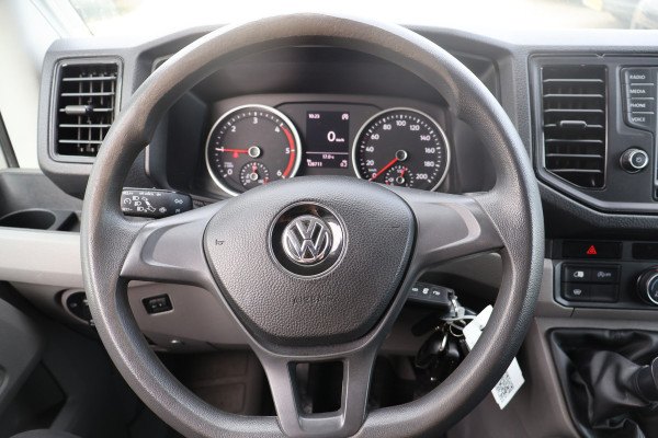 Volkswagen Crafter 2.0 TDI L3 H3 140pk Black Line Airco Navigatie Spoilerpakket