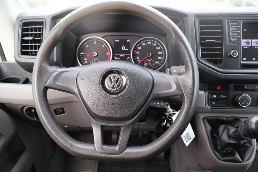 Volkswagen Crafter 2.0 TDI L3 H3 140pk Black Line Airco Navigatie Spoilerpakket