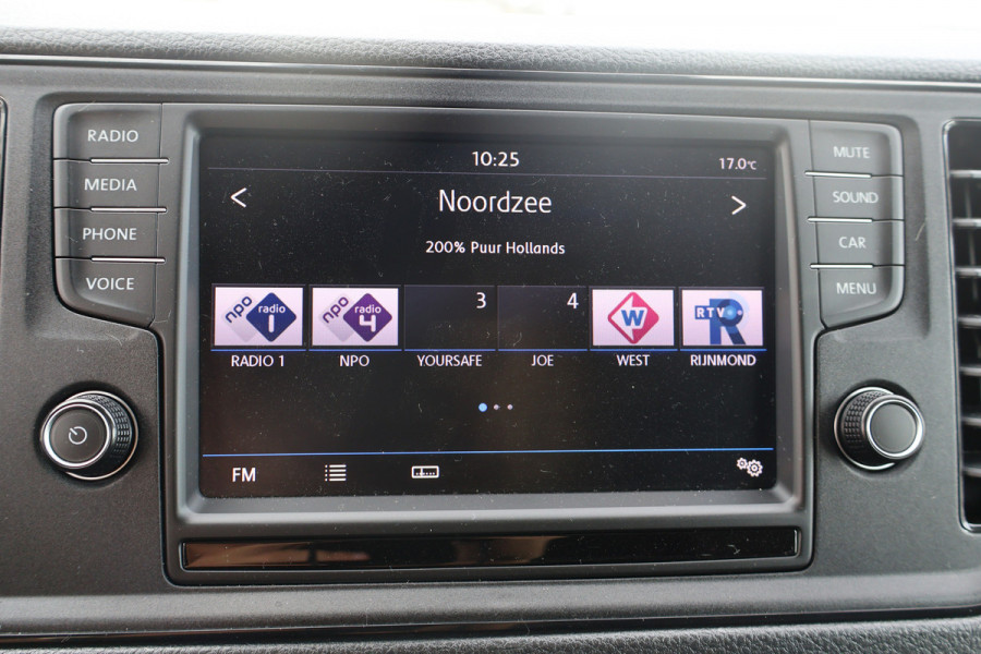 Volkswagen Crafter 2.0 TDI L3 H3 140pk Black Line Airco Navigatie Spoilerpakket