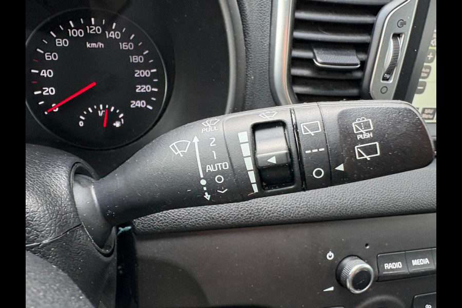 Kia Sportage 1.6 GDI ComfortLine Camera/Trekhaak/Navigatie/Stoel-stuurverwarming