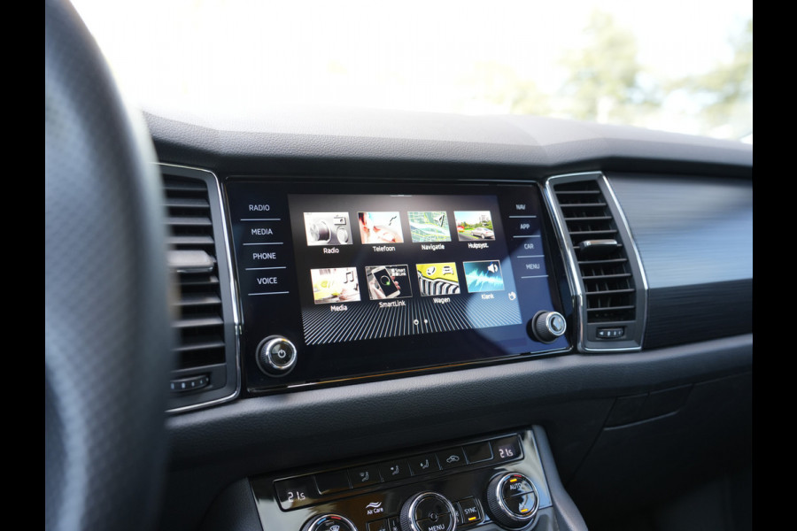 Škoda Kodiaq 1.5 TSI Business Edition | Elektrisch glazen panorama-dak | Trekhaak | Draadloze Telefoonlader |