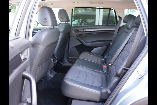 Škoda Kodiaq 1.5 TSI Business Edition | Elektrisch glazen panorama-dak | Trekhaak | Draadloze Telefoonlader |