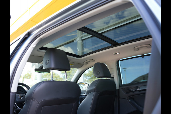 Škoda Kodiaq 1.5 TSI Business Edition | Elektrisch glazen panorama-dak | Trekhaak | Draadloze Telefoonlader |