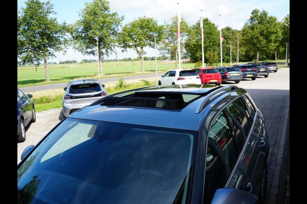 Škoda Kodiaq 1.5 TSI Business Edition | Elektrisch glazen panorama-dak | Trekhaak | Draadloze Telefoonlader |