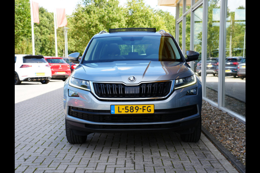 Škoda Kodiaq 1.5 TSI Business Edition | Elektrisch glazen panorama-dak | Trekhaak | Draadloze Telefoonlader |