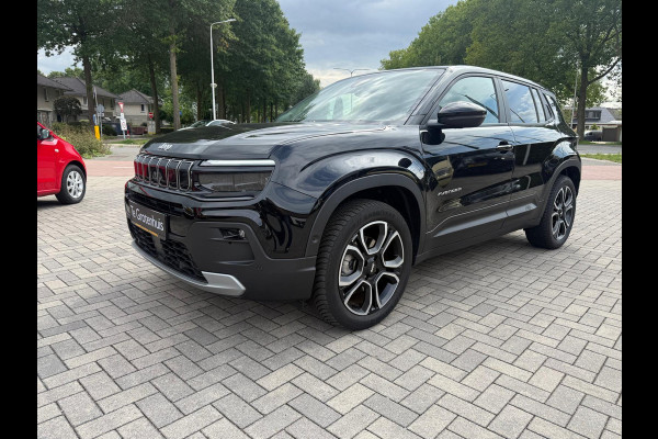 Jeep Avenger 1.2 e-Hybrid Summit