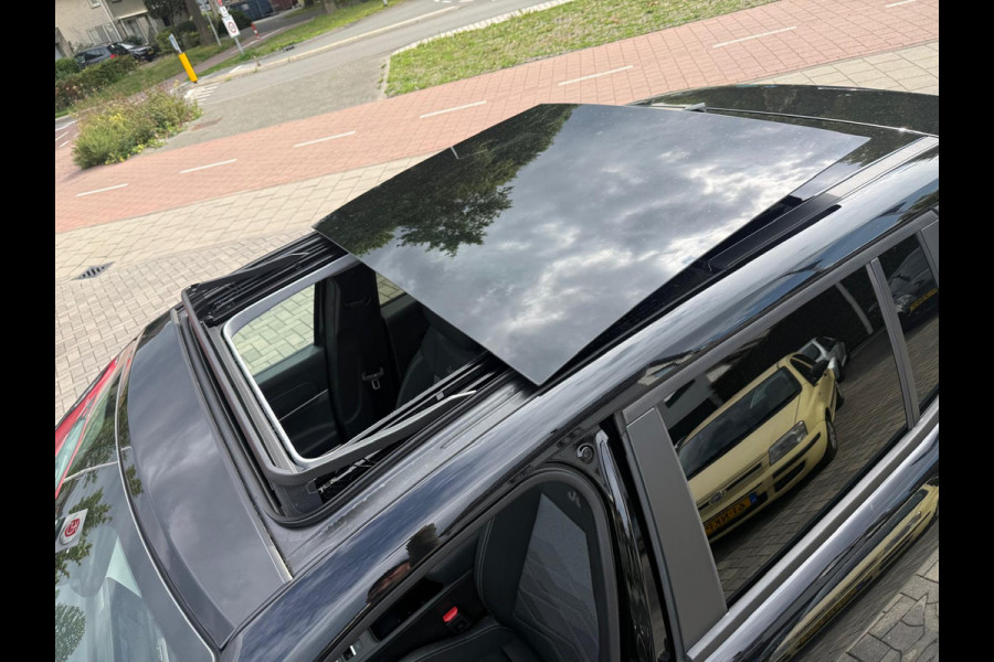 Jeep Avenger 1.2 e-Hybrid Summit