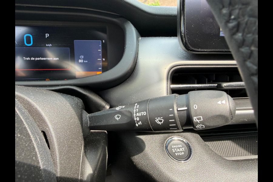 Jeep Avenger 1.2 e-Hybrid Summit