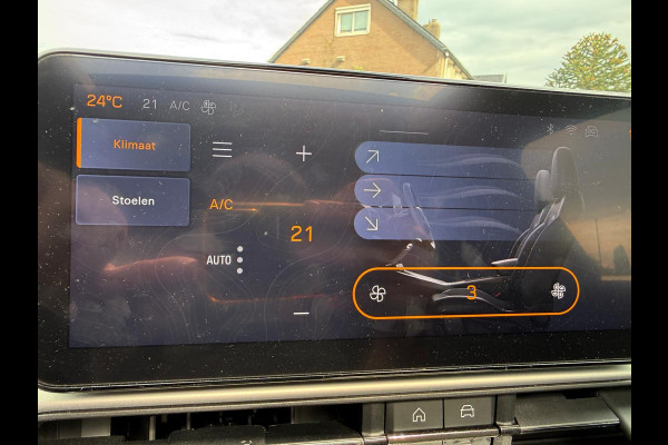 Jeep Avenger 1.2 e-Hybrid Summit