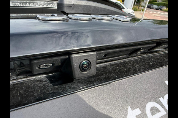 Jeep Avenger 1.2 e-Hybrid Summit