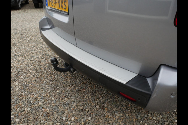 Opel Vivaro 2.0 CDTI 150PK L3 Dubbele cabine AC NAV LMV Haak 2 x Schuifdeur