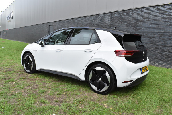 Volkswagen ID.3 Pro 58 kWh Donker dak, 1e eigenaar