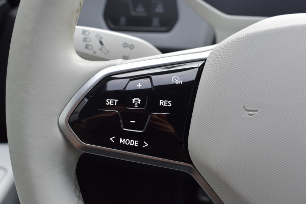 Volkswagen ID.3 Pro 58 kWh Donker dak, 1e eigenaar