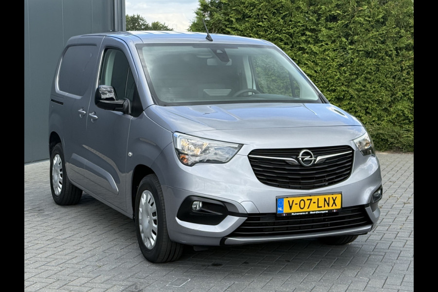 Opel Combo Electric 50kWh 136 PK / AUTOMAAT / L1H1 / CAMERA / 1e EIG. / 35.706 KM! / CRUISE / AIRCO