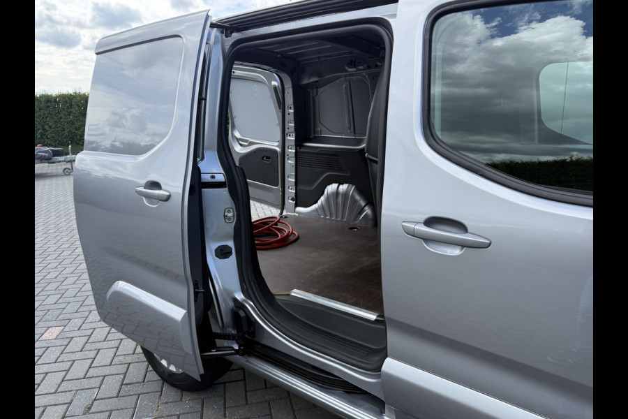 Opel Combo Electric 50kWh 136 PK / AUTOMAAT / L1H1 / CAMERA / 1e EIG. / 35.706 KM! / CRUISE / AIRCO