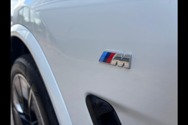 BMW iX3 High Executive 80 kWh 285 PK | M Pakket | Panoramadak | 360 graden camera | Sportstoelen | Harman/kardon | Keyless entry | Elektrische achterklep | Stoelverwarming | Head Up Display