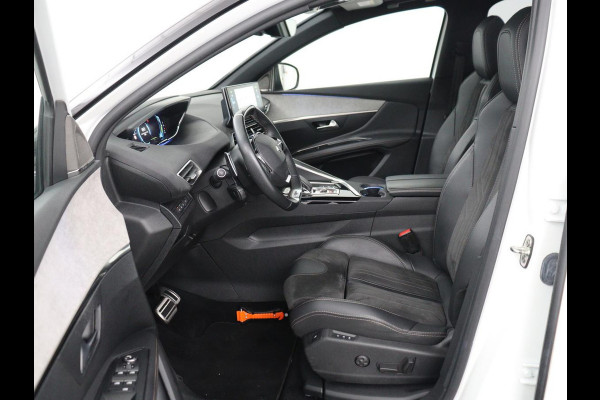 Peugeot 3008 1.6 HYbrid 225 GT Pack Business | SOH 90,2% | Panoramadak | Stoelverwarming | Adaptive cruise | Carplay | Keyless | Side Assist | Leder/Alcantara | Full LED | Navigatie | 360 Camera | PHEV | Plug In