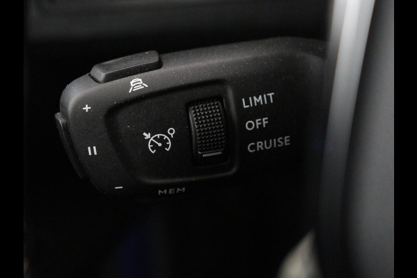 Peugeot 3008 1.6 HYbrid 225 GT Pack Business | SOH 90,2% | Panoramadak | Stoelverwarming | Adaptive cruise | Carplay | Keyless | Side Assist | Leder/Alcantara | Full LED | Navigatie | 360 Camera | PHEV | Plug In