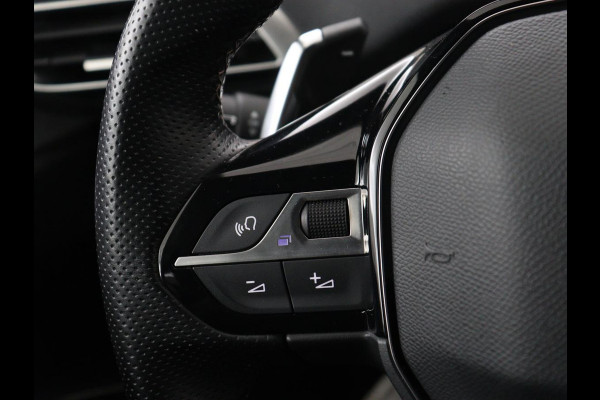 Peugeot 3008 1.6 HYbrid 225 GT Pack Business | SOH 90,2% | Panoramadak | Stoelverwarming | Adaptive cruise | Carplay | Keyless | Side Assist | Leder/Alcantara | Full LED | Navigatie | 360 Camera | PHEV | Plug In