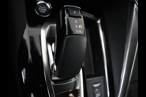 Peugeot 3008 1.6 HYbrid 225 GT Pack Business | SOH 90,2% | Panoramadak | Stoelverwarming | Adaptive cruise | Carplay | Keyless | Side Assist | Leder/Alcantara | Full LED | Navigatie | 360 Camera | PHEV | Plug In