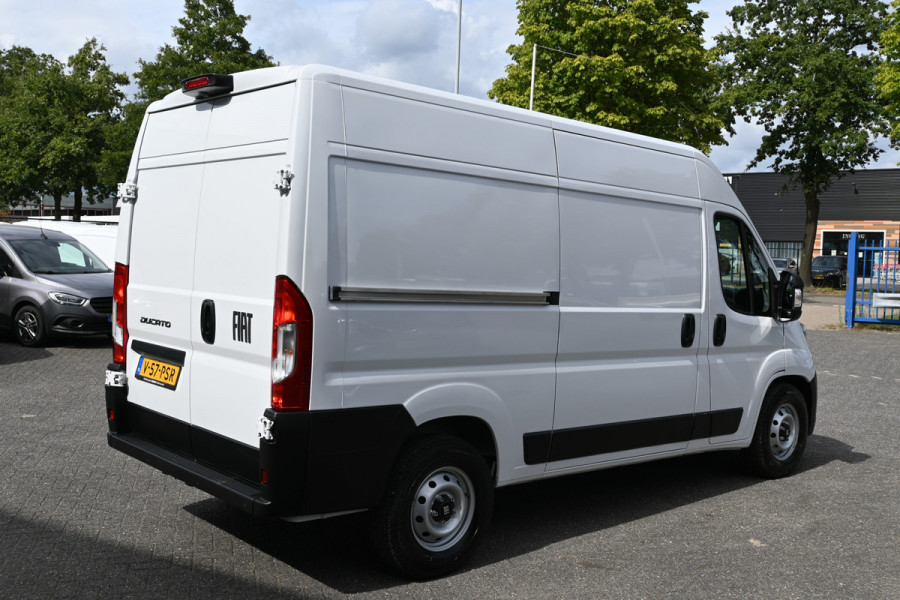 Fiat Ducato 2.2 MultiJet 140 pk L2H2 S&S 3.5t Camera, Cruise control, 270 Graden deuren