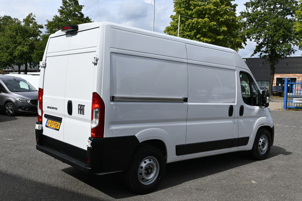 Fiat Ducato 2.2 MultiJet 140 pk L2H2 S&S 3.5t Camera, Cruise control, 270 Graden deuren