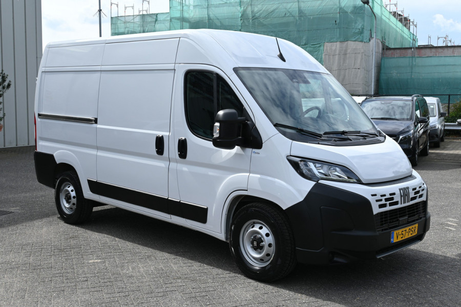 Fiat Ducato 2.2 MultiJet 140 pk L2H2 S&S 3.5t Camera, Cruise control, 270 Graden deuren