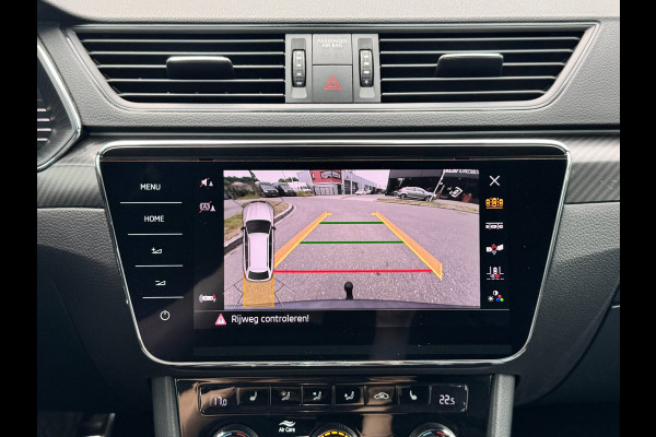 Škoda Superb Combi 1.4 TSI iV Sportline | Pano | Matrix LED | Trekhaak | Memory | ACC | Side Assist | Keyless | Dealer onderhouden