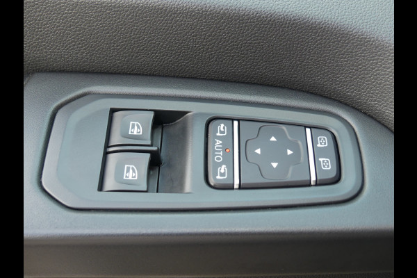 Renault Trafic 2.0 dCi 150PK T30 L2 RED EDTION LED/Camera/Apple Carplay